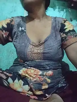 Romantic-Couple999 online show from 06-23-26, 06:33