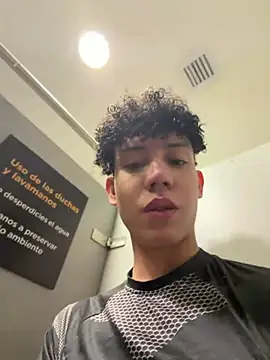 Snapshot of yoursexyjose chatting on 07-10-26, 10:01 yoursexyjose online show from 07-10-26, 10:01