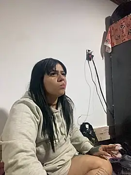 Snapshot of Luna_bigtitss777 chatting on 02-16-26, 02:18 Luna bigtitss777 online show from 02-16-26, 02:18