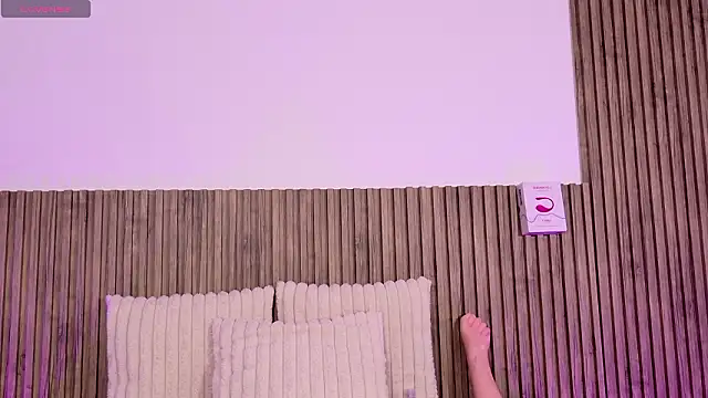 HannaRodri online show from 02-27-26, 01:44