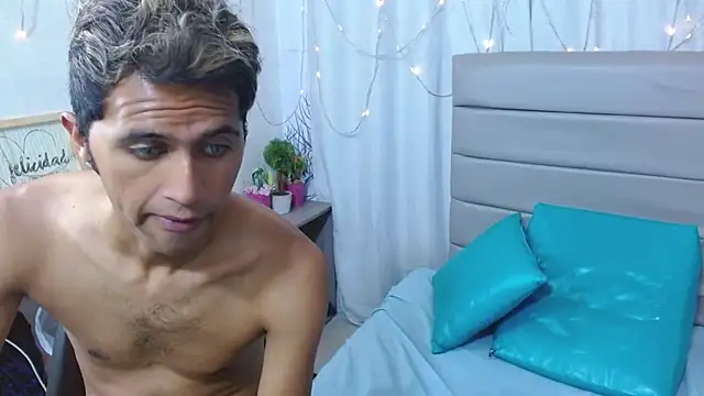 Cecilia and Carlos online show from 02-20-26, 06:26