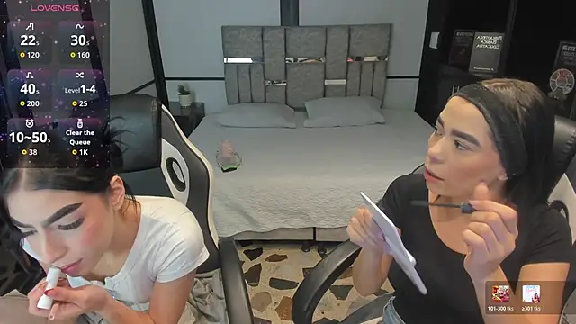 Snapshot of GemmaBrown chatting on 02-16-26, 01:29 GemmaBrown online show from 02-16-26, 01:29