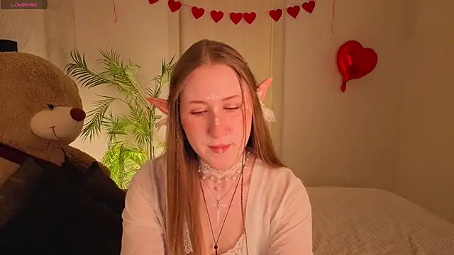 CassieReborn online show from 02-17-26, 11:00