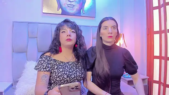 Snapshot of Valkiria-and-Dione chatting on 02-28-26, 01:56 Valkiria-and-Dione online show from 02-28-26, 01:56