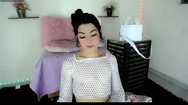 Snapshot of NathalialLooes chatting on 02-12-26, 10:27 NathalialLooes online show from 02-12-26, 10:27