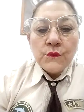 Snapshot of JULIETA_21- chatting on 02-25-26, 12:04 JULIETA 21- online show from 02-25-26, 12:04