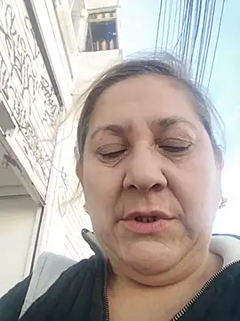 Snapshot of JULIETA_21- chatting on 06-20-26, 01:36 JULIETA 21- online show from 06-20-26, 01:36