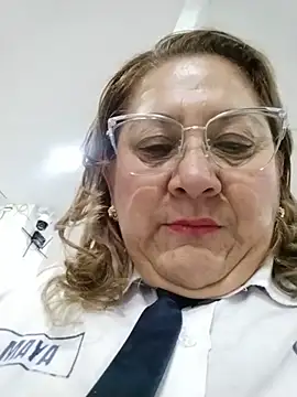 Snapshot of JULIETA_21- chatting on 07-15-26, 02:00 JULIETA 21- online show from 07-15-26, 02:00