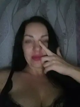 Snapshot of Oliviya_cox chatting on 02-07-26, 10:13 Oliviya cox online show from 02-07-26, 10:13