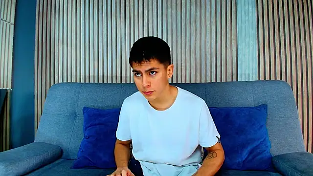 Aron pulse online show from 02-21-26, 01:23