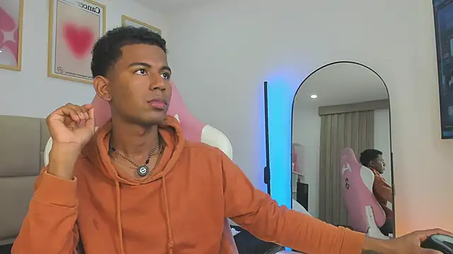 Snapshot of alexander_eros chatting on 02-03-26, 04:32 alexander eros online show from 02-03-26, 04:32