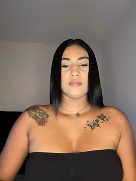 Snapshot of mari_pauli_xx chatting on 02-20-26, 12:07 mari pauli xx online show from 02-20-26, 12:07