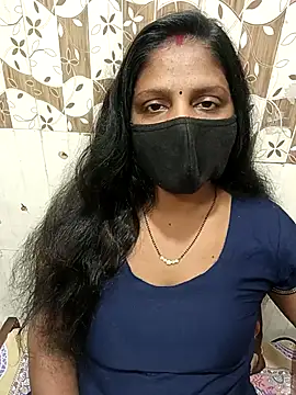 Snapshot of Parul-009 chatting on 02-04-26, 05:46 Parul-009 online show from 02-04-26, 05:46