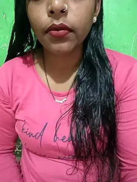 Snapshot of Parul-009 chatting on 02-28-26, 04:02 Parul-009 online show from 02-28-26, 04:02