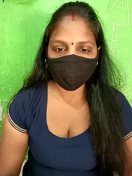 Snapshot of Parul-009 chatting on 04-22-26, 09:01 Parul-009 online show from 04-22-26, 09:01