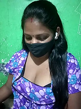 Snapshot of Parul-009 chatting on 04-23-26, 12:29 Parul-009 online show from 04-23-26, 12:29