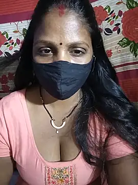 Snapshot of Parul-009 chatting on 05-13-26, 09:55 Parul-009 online show from 05-13-26, 09:55