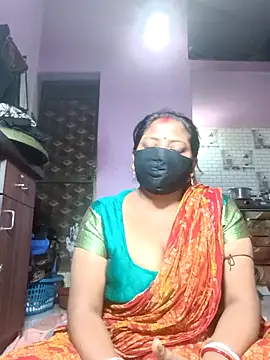 Snapshot of Fetish-Couple2 chatting on 02-14-26, 08:05 Fetish-Couple2 online show from 02-14-26, 08:05