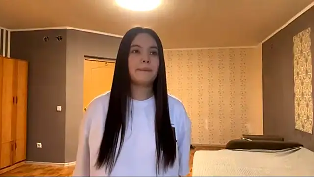 Snapshot of Ayazyn chatting on 02-03-26, 01:05 Ayazyn online show from 02-03-26, 01:05