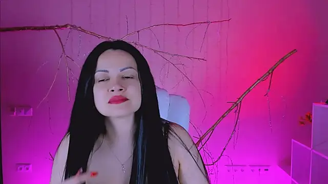 Snapshot of karolina_robinson chatting on 02-01-26, 03:54 karolina robinson online show from 02-01-26, 03:54