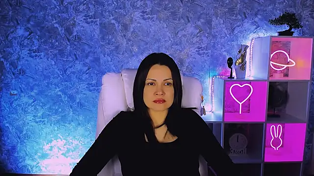 karolina robinson online show from 03-04-26, 12:00