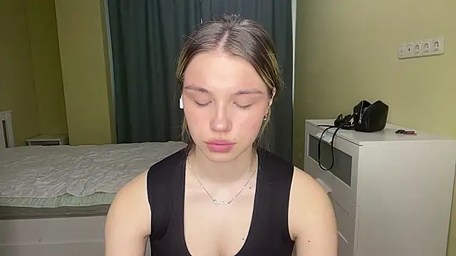 EarthaStinett online show from 02-24-26, 12:36