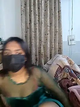 Curvy Simran online show from 02-13-26, 01:18