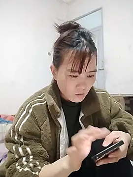 Snapshot of Queen-love45 chatting on 02-05-26, 01:49 Queen-love45 online show from 02-05-26, 01:49