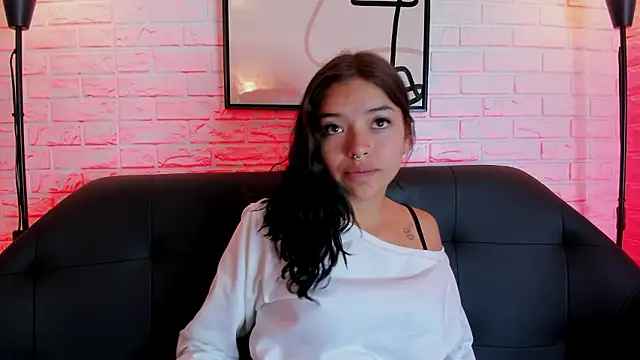 Snapshot of daniela_sps chatting on 02-20-26, 07:47 daniela sps online show from 02-20-26, 07:47