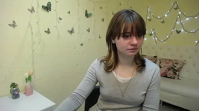 AnnaWest  online show from 02-22-26, 06:35