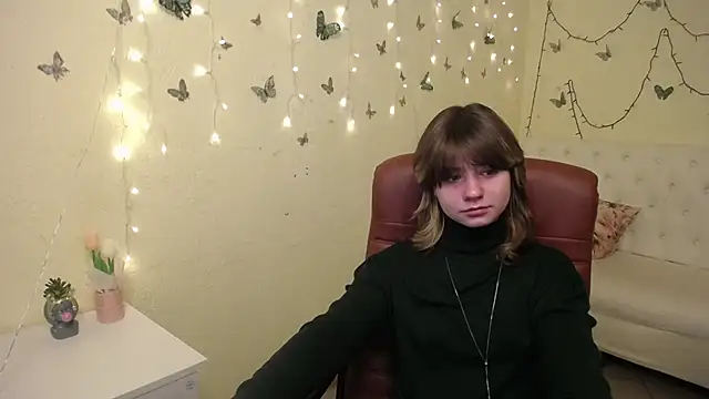 AnnaWest  online show from 02-23-26, 06:22