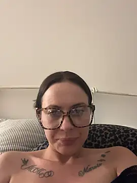 SophieSchmidt online show from 04-09-26, 06:35