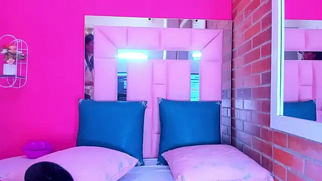 Baby doll XOXO online show from 02-15-26, 02:36