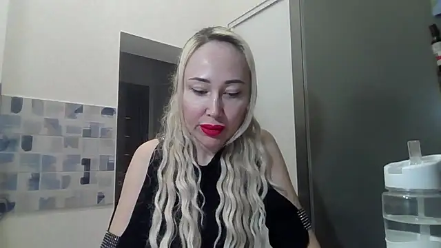 Snapshot of NanaGold2992 chatting on 03-02-26, 03:30 NanaGold2992 online show from 03-02-26, 03:30