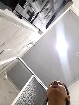 Cris18sexy online show from 03-29-26, 05:24