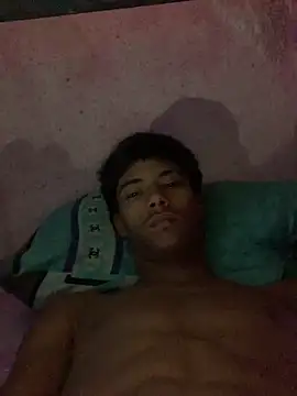 Snapshot of Adan21_cm chatting on 05-08-26, 06:41 Adan21 cm online show from 05-08-26, 06:41