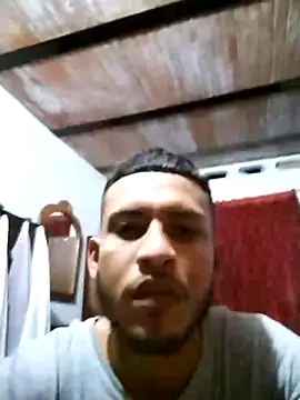 Snapshot of Dondhay chatting on 05-05-26, 11:24 Dondhay online show from 05-05-26, 11:24