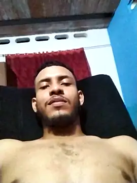 Snapshot of Dondhay chatting on 05-08-26, 03:23 Dondhay online show from 05-08-26, 03:23