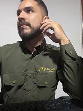 noa desire online show from 02-05-26, 09:30