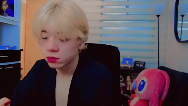 duvisex19 online show from 06-18-26, 01:17