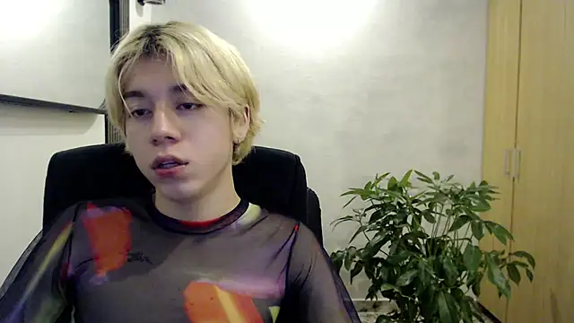 duvisex19 online show from 07-23-26, 01:30