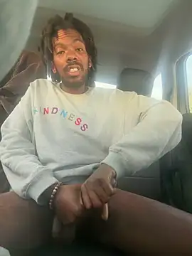 Snapshot of makemestayhard chatting on 02-12-26, 02:45 makemestayhard online show from 02-12-26, 02:45