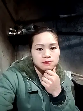 Snapshot of l_kiss chatting on 02-02-26, 01:32 l kiss online show from 02-02-26, 01:32