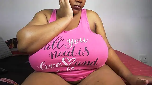 Snapshot of Suger-Boobs chatting on 06-28-26, 02:50 Suger-Boobs online show from 06-28-26, 02:50
