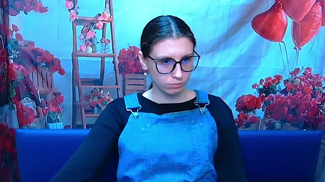 LilianaShine online show from 03-26-26, 06:08