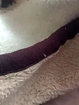 Snapshot of Erkegin001 chatting on 02-14-26, 09:06 Erkegin001 online show from 02-14-26, 09:06