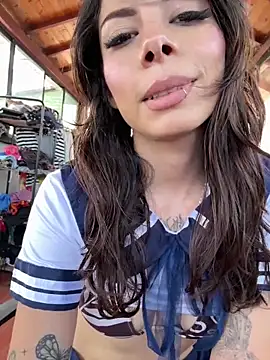Snapshot of Isalove99 chatting on 06-19-26, 03:27 Isalove99 online show from 06-19-26, 03:27