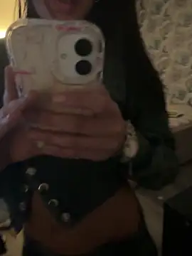 Teasing-Tiara online show from 04-07-26, 06:52