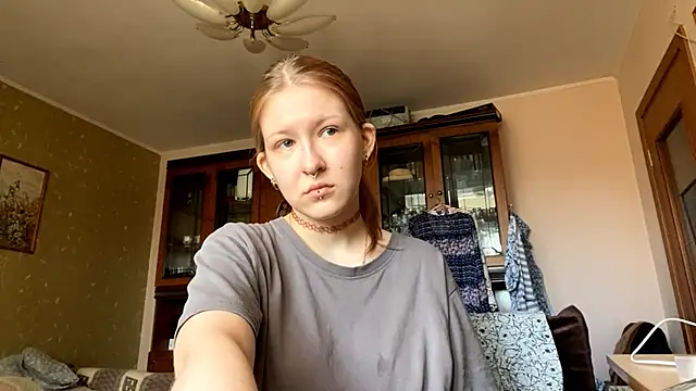 LaureenVielma online show from 04-15-26, 08:21