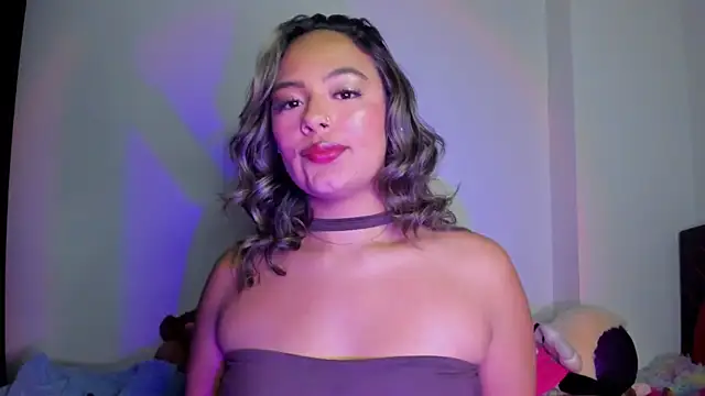 Snapshot of Kylievoos chatting on 02-27-26, 01:38 Kylievoos online show from 02-27-26, 01:38